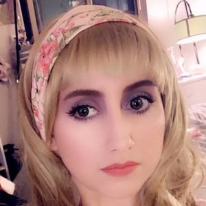 Meet your Posher, Sandra